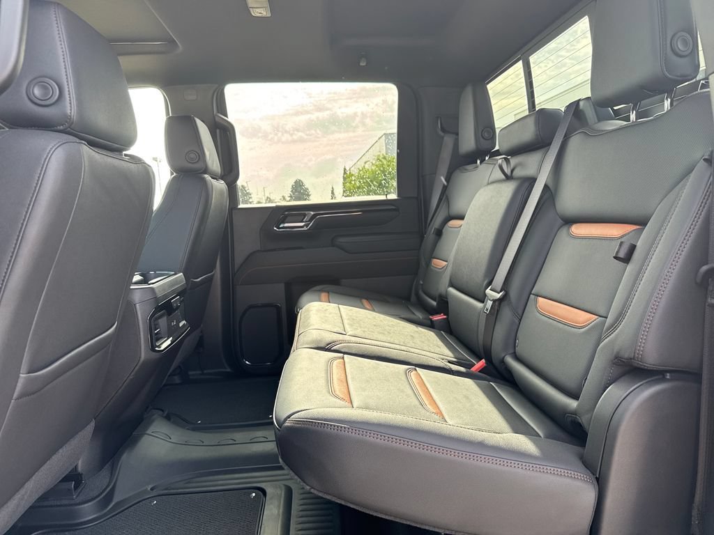 2026 GMC Sierra 2500HD AT4 - Photo 42