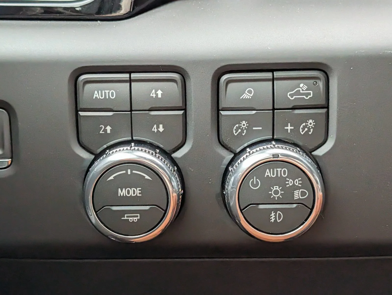 2026 GMC Sierra 3500HD AT4 - Photo 15