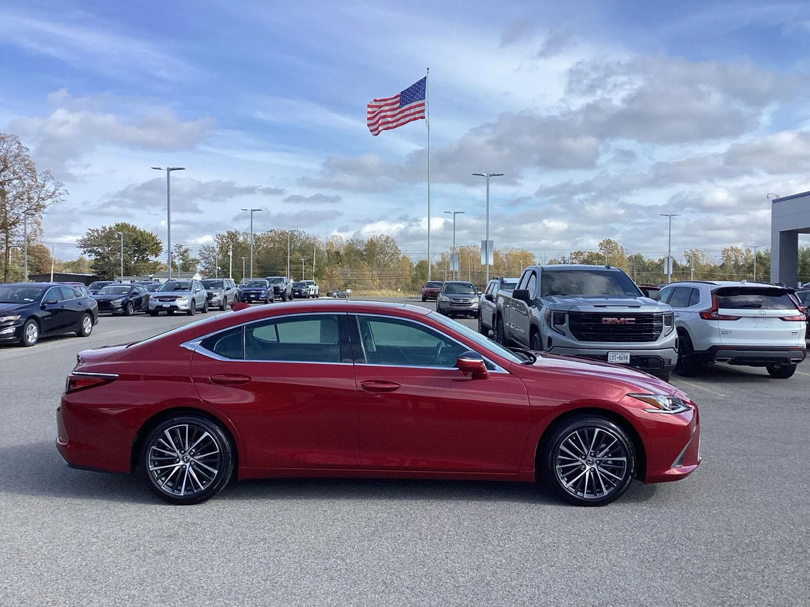 Used 2023 Matador Red Mica Lexus ES 350 image 8