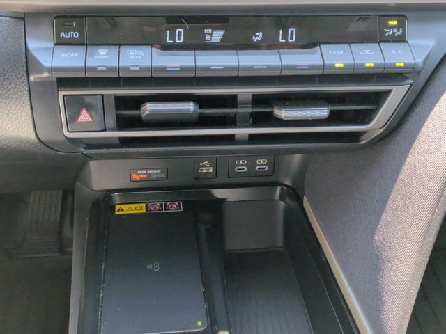 Certified Used 2025  Toyota LE image 27