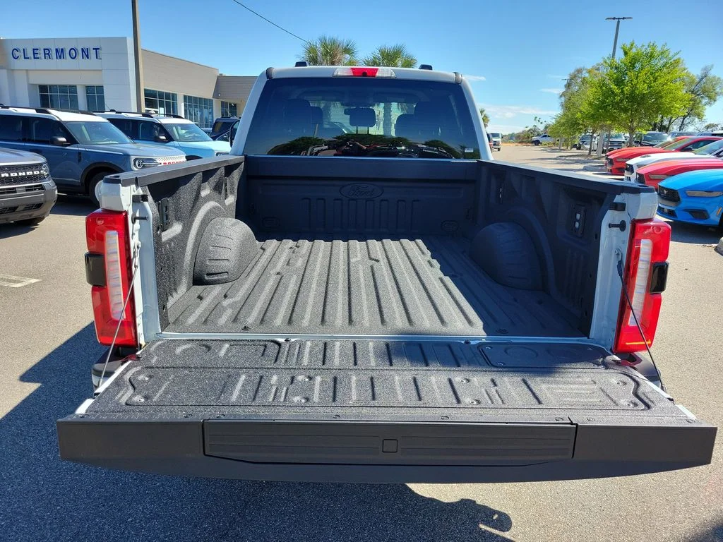 New 2026 Avalanche Ford F-250® Lariat® image 9