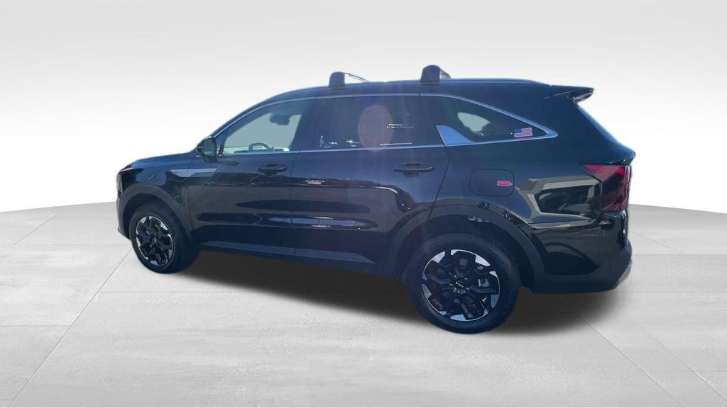 New 2026 Ebony Black Kia S image 3