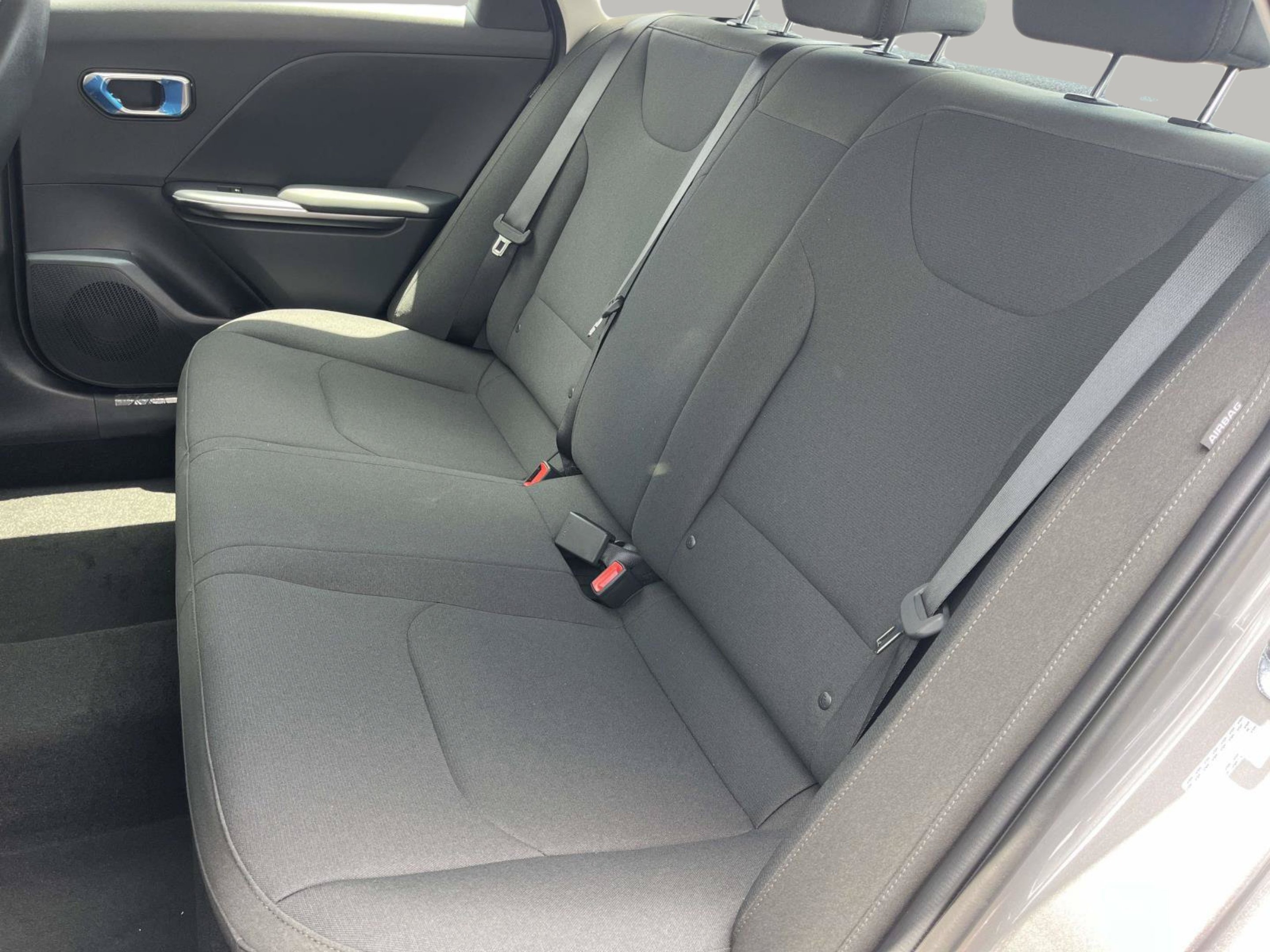 New 2026 Steel Gray Kia LXS image 20