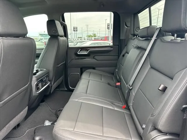 2026 GMC Sierra 2500HD SLT - Photo 22