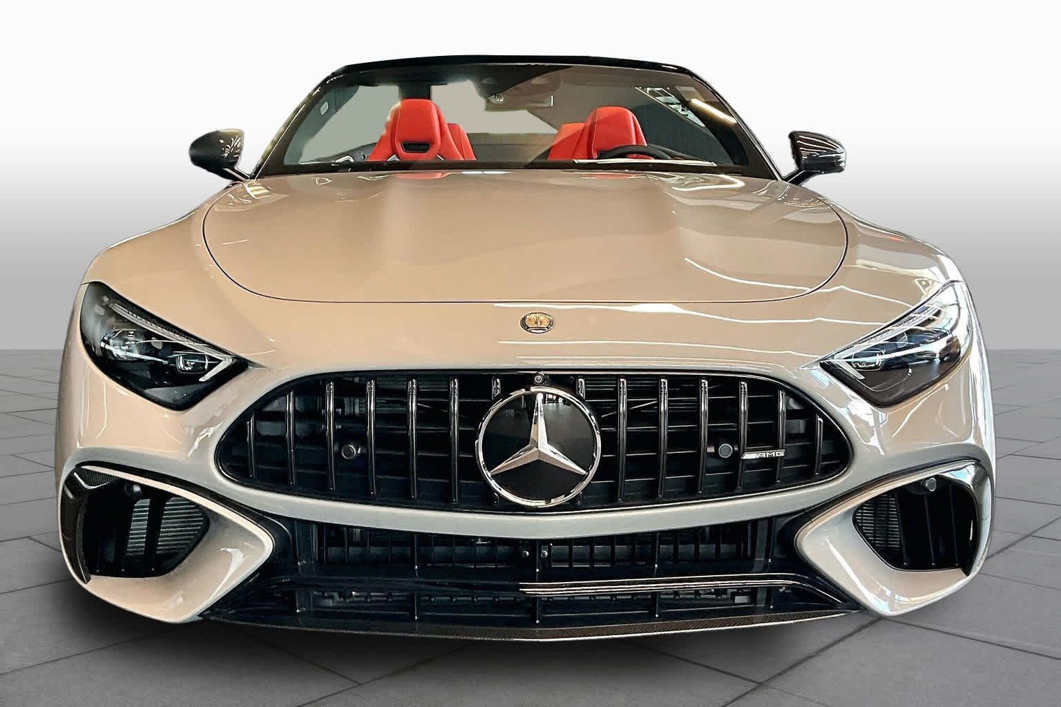 New 2026 MANUFAKTUR Alpine Grey Mercedes-Benz AMG® SL 63 image 3