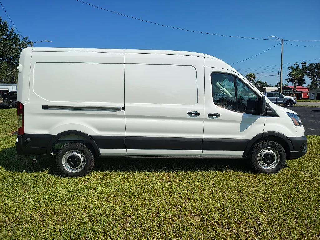 2026 Ford Transit Van Base - Photo 6