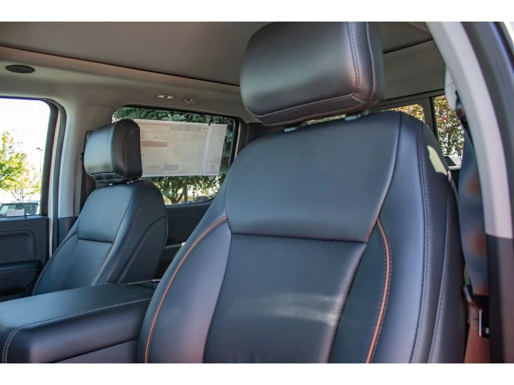 New 2026 Star White Metallic Tri-Coat Ford LARIAT image 34