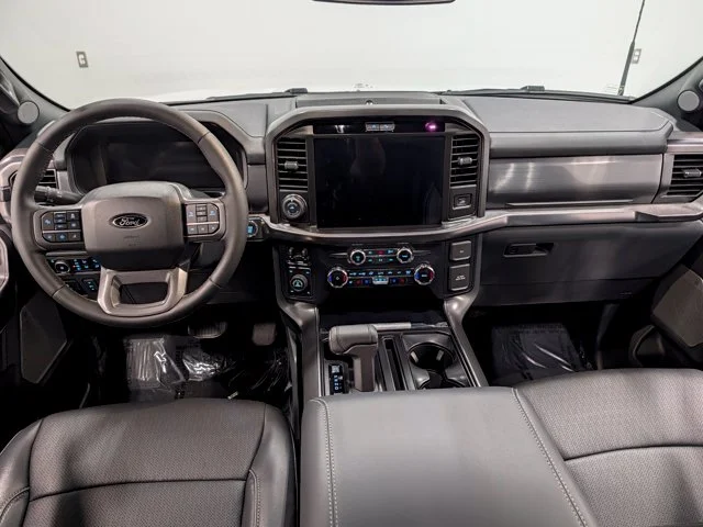 Used 2026 White Ford Lariat image 30