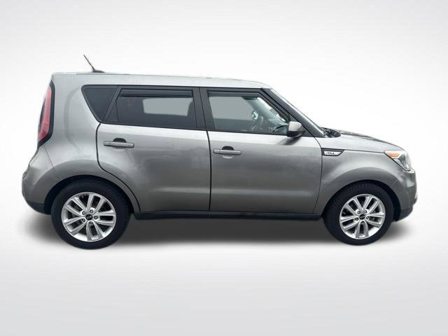 Used 2017 Gray Kia Plus image 6
