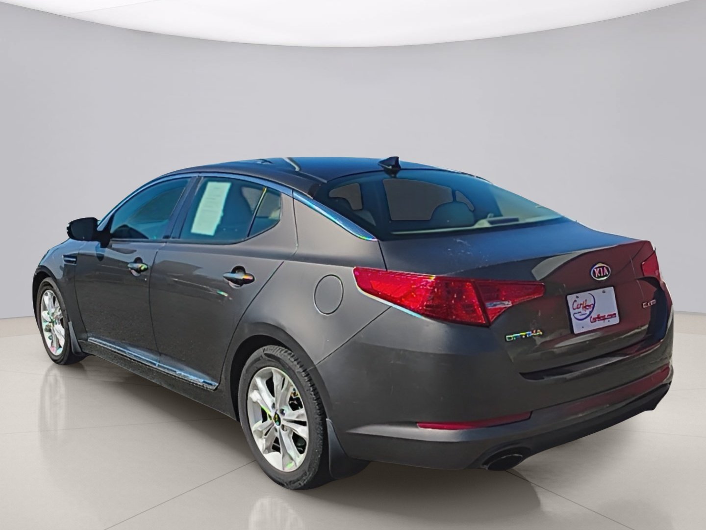 Used 2011 Gray Kia EX image 3