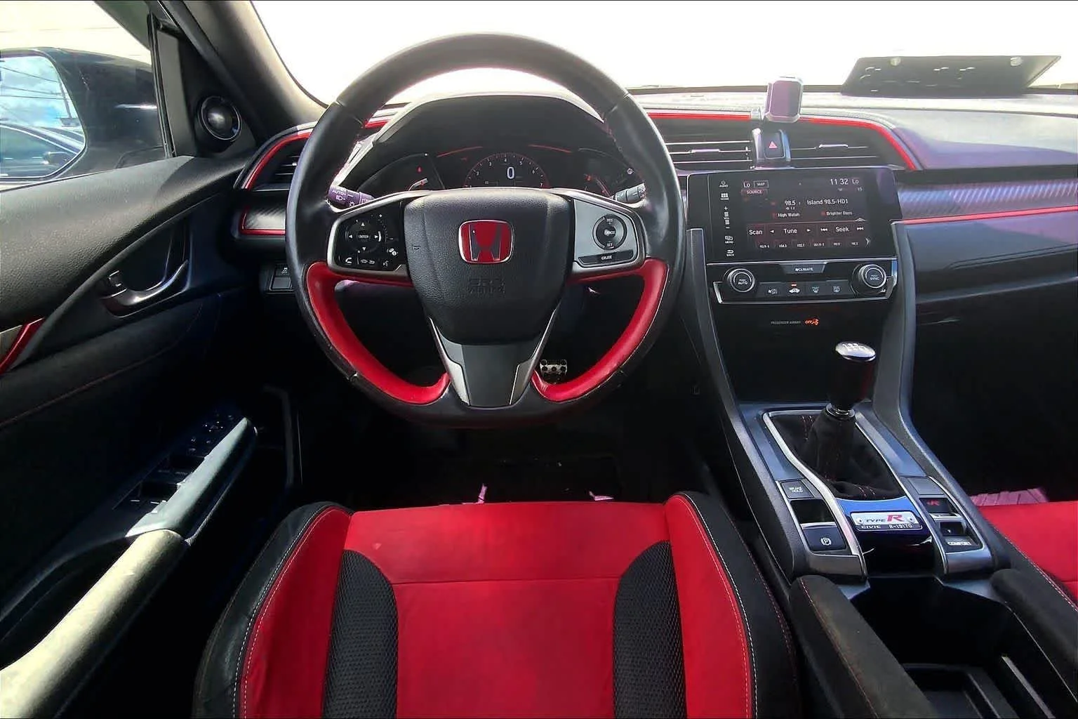 Used 2018 Gray/gray Honda Touring image 14