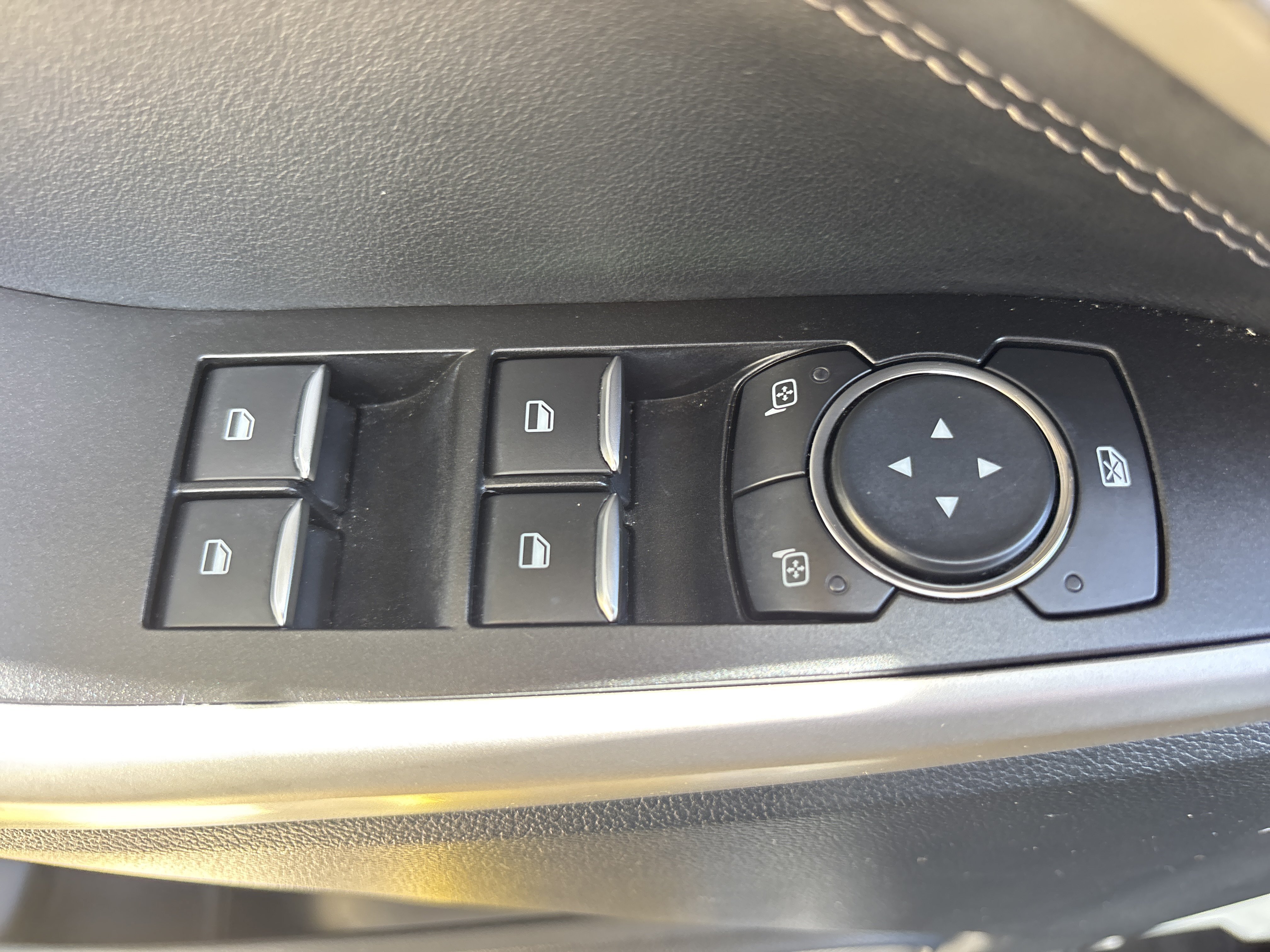 Used 2022 Blue Ford XLT image 21