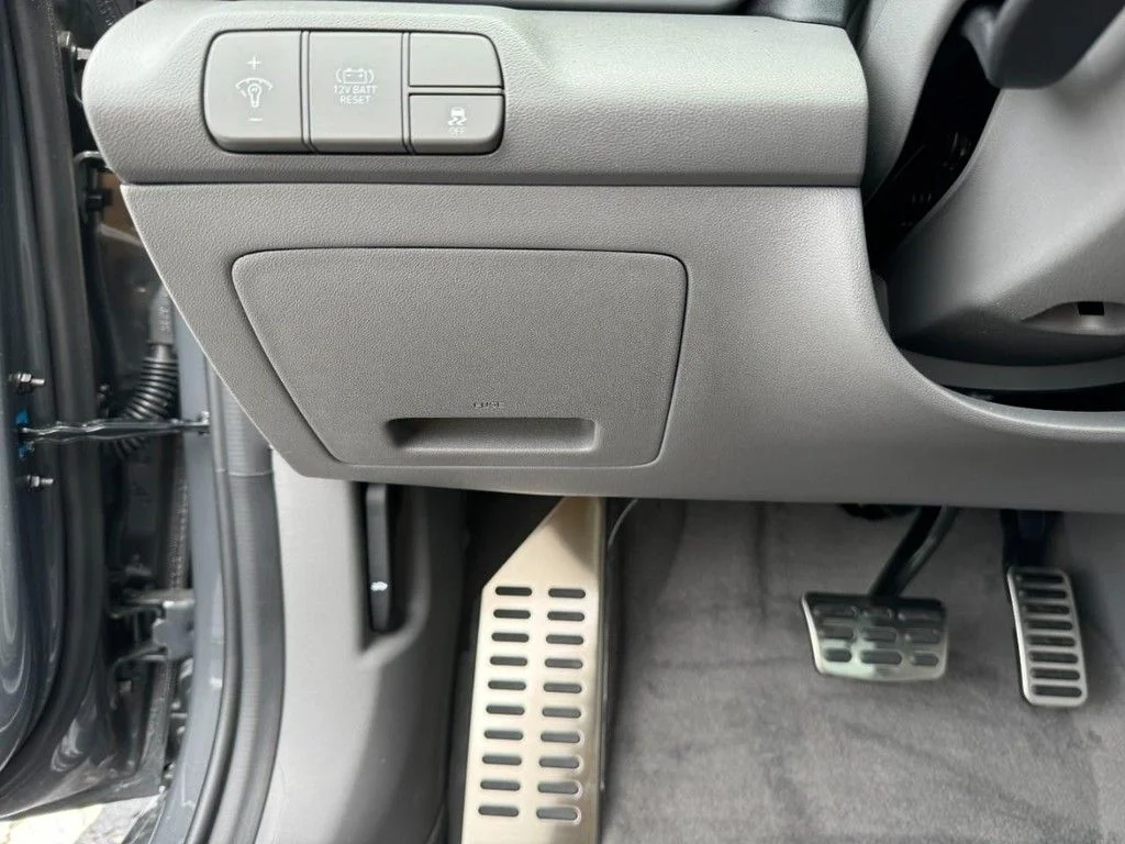 2025 Hyundai Elantra Blue - Photo 14