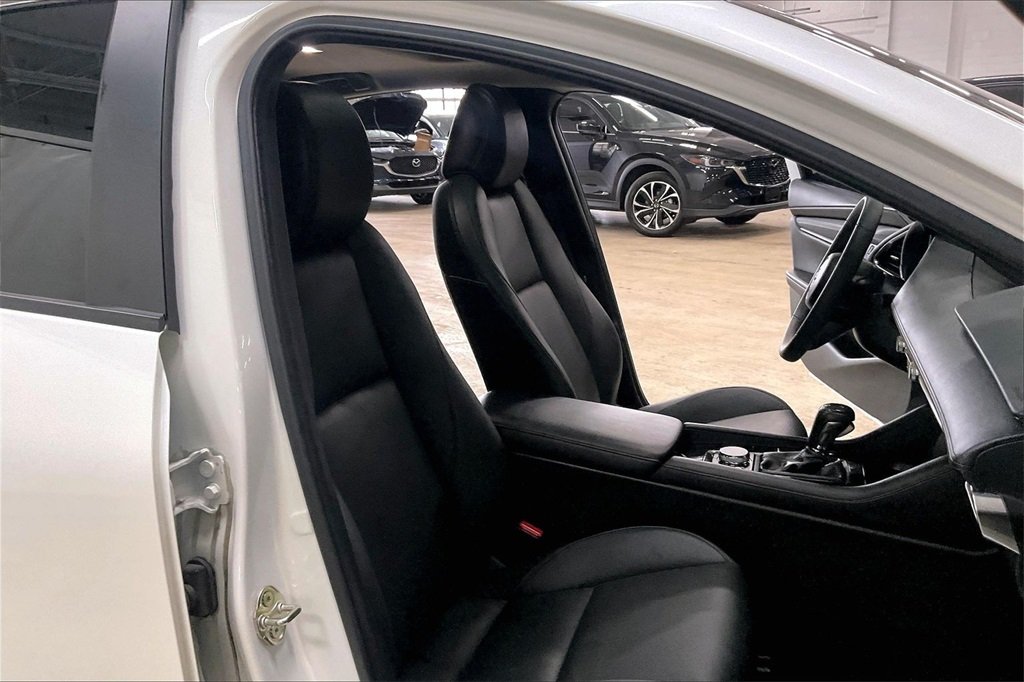 2024 MAZDA MAZDA3 - Image 5
