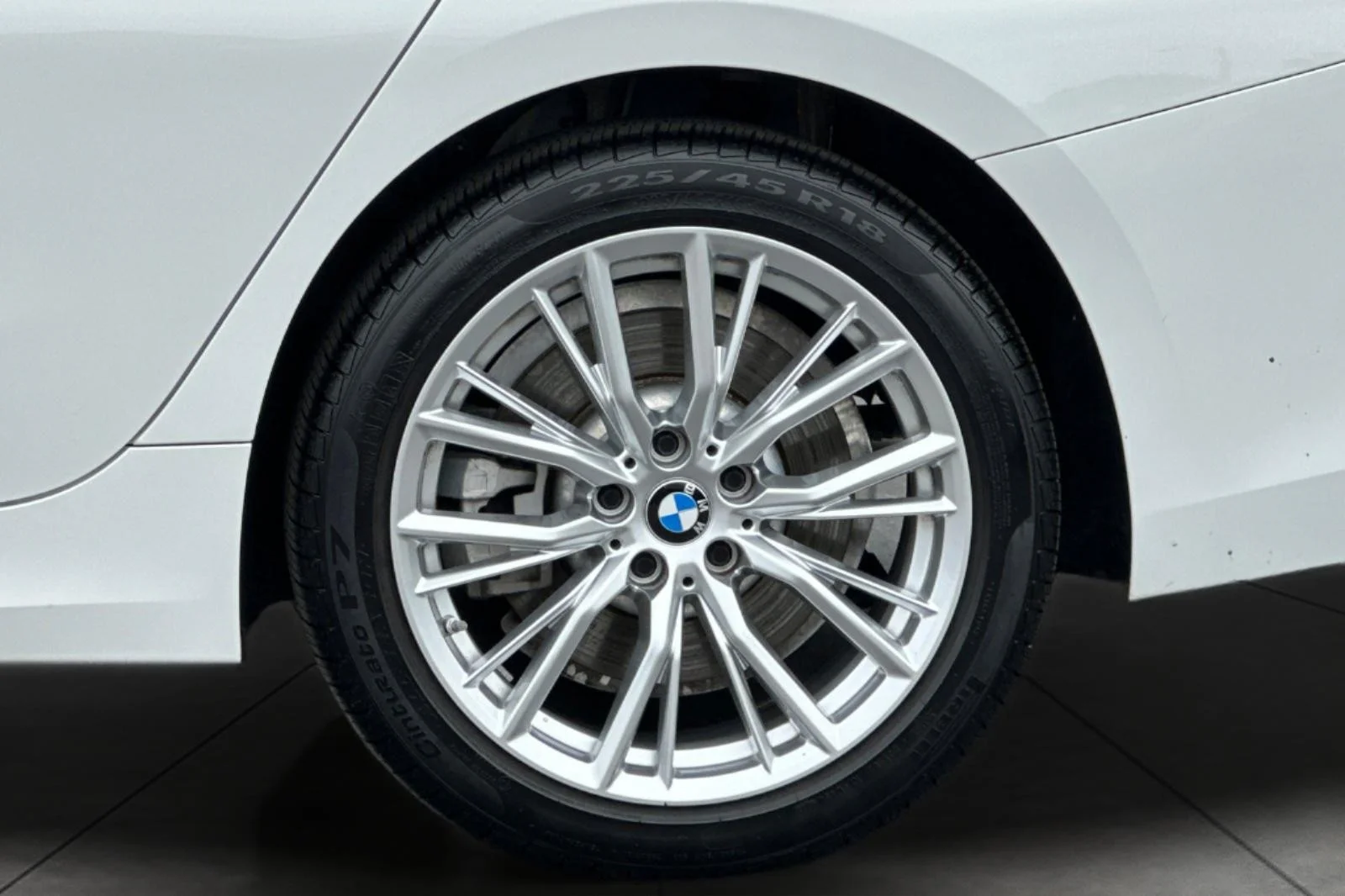Used 2023 Alpine White BMW 330i image 25