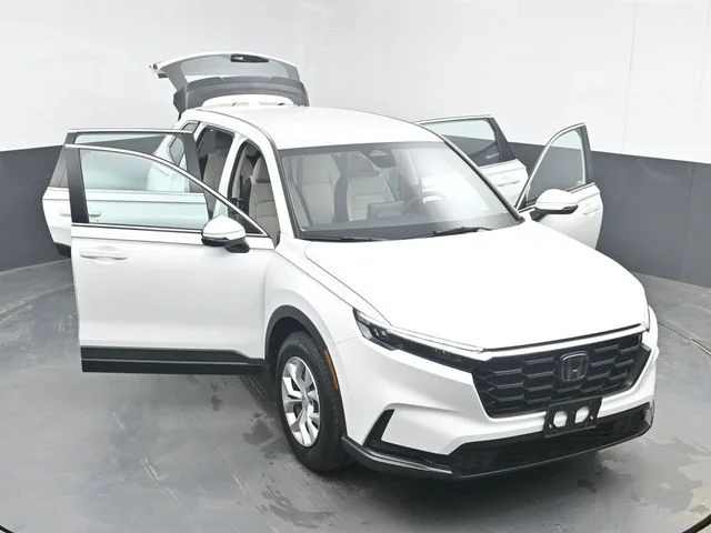 Used 2023 White Honda LX image 47