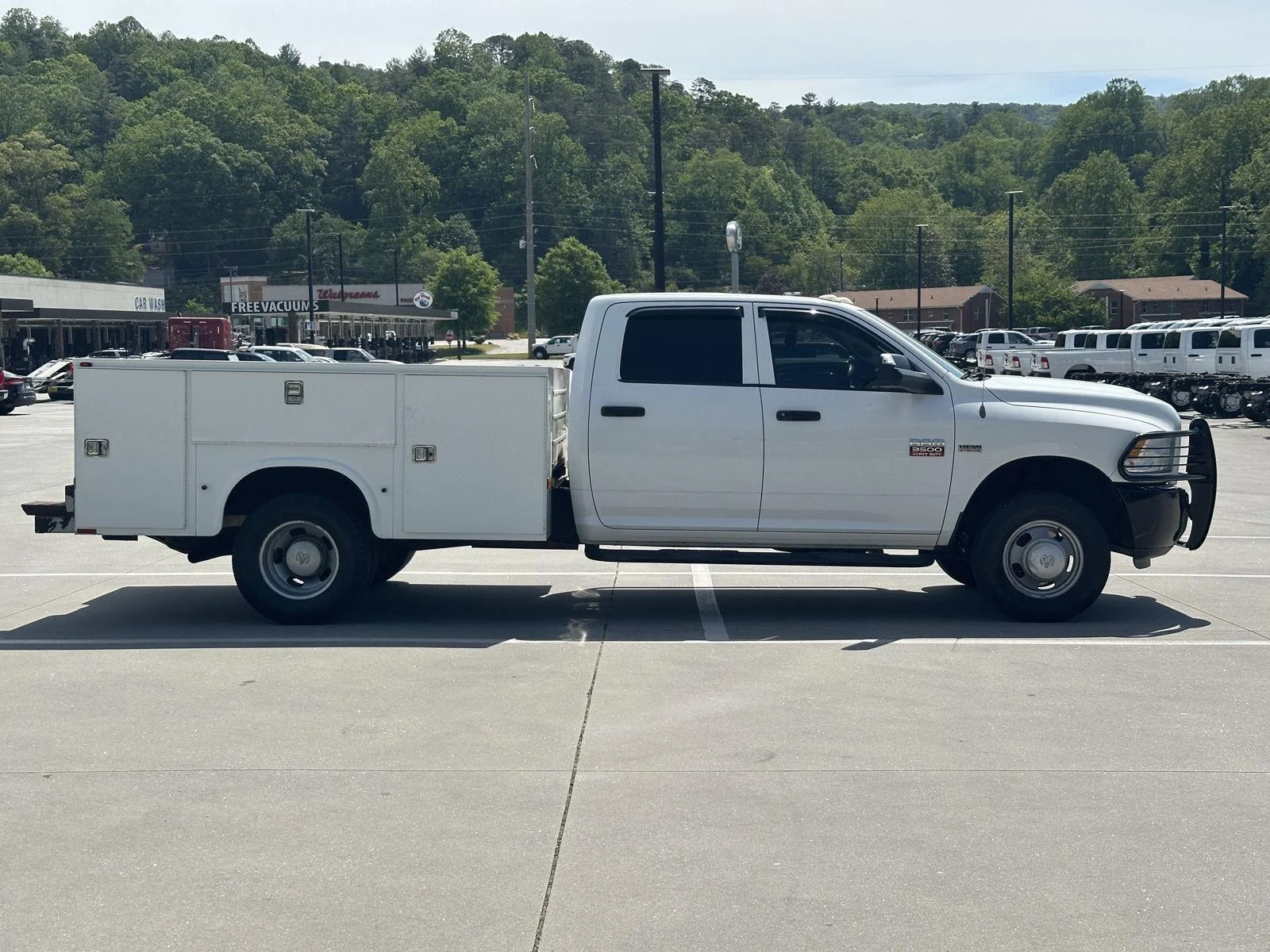 2012 RAM Ram 3500 Chassis Cab ST - Photo 8