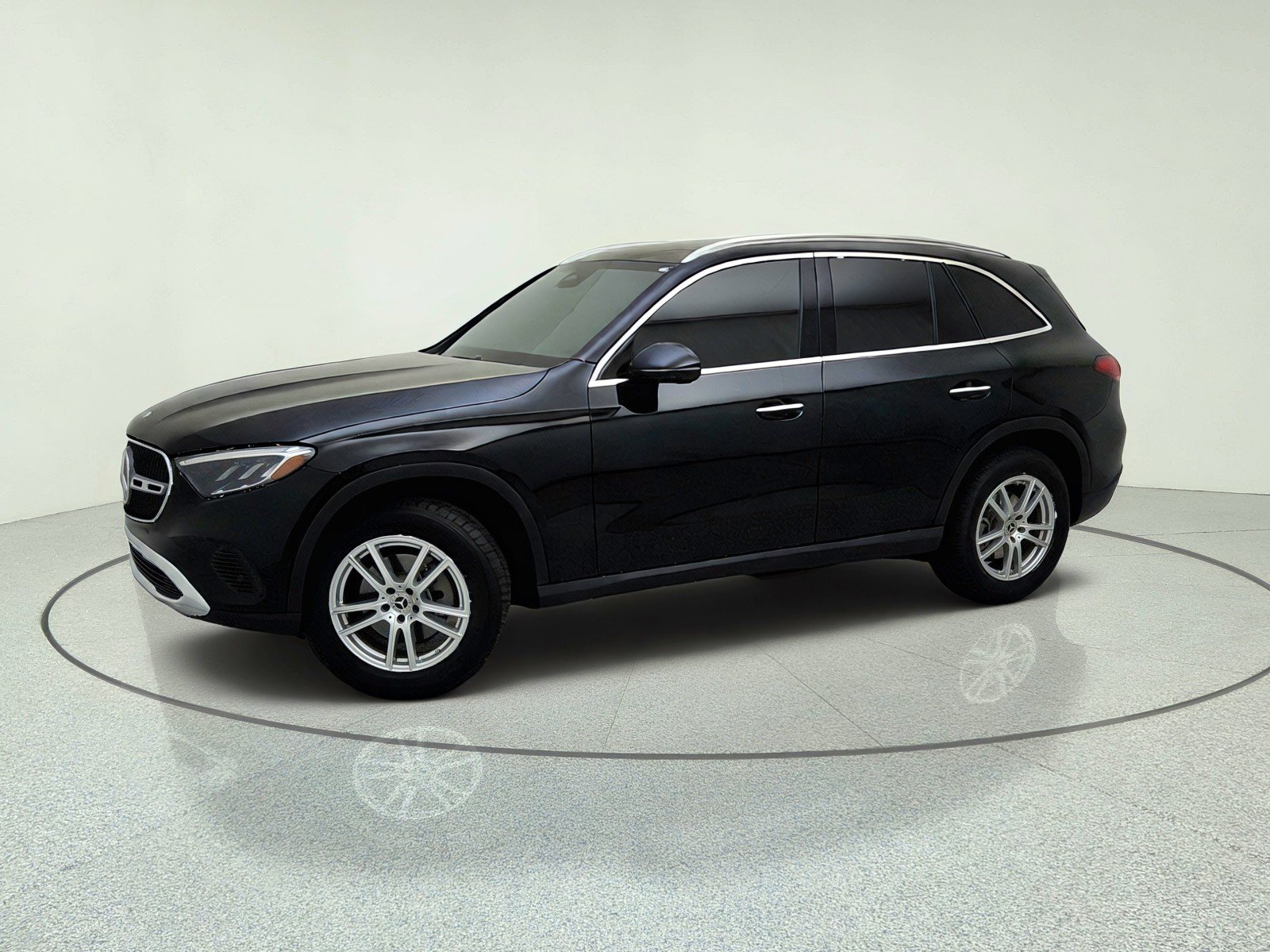 Certified Used 2023 Black Mercedes-Benz GLC 300 image 15