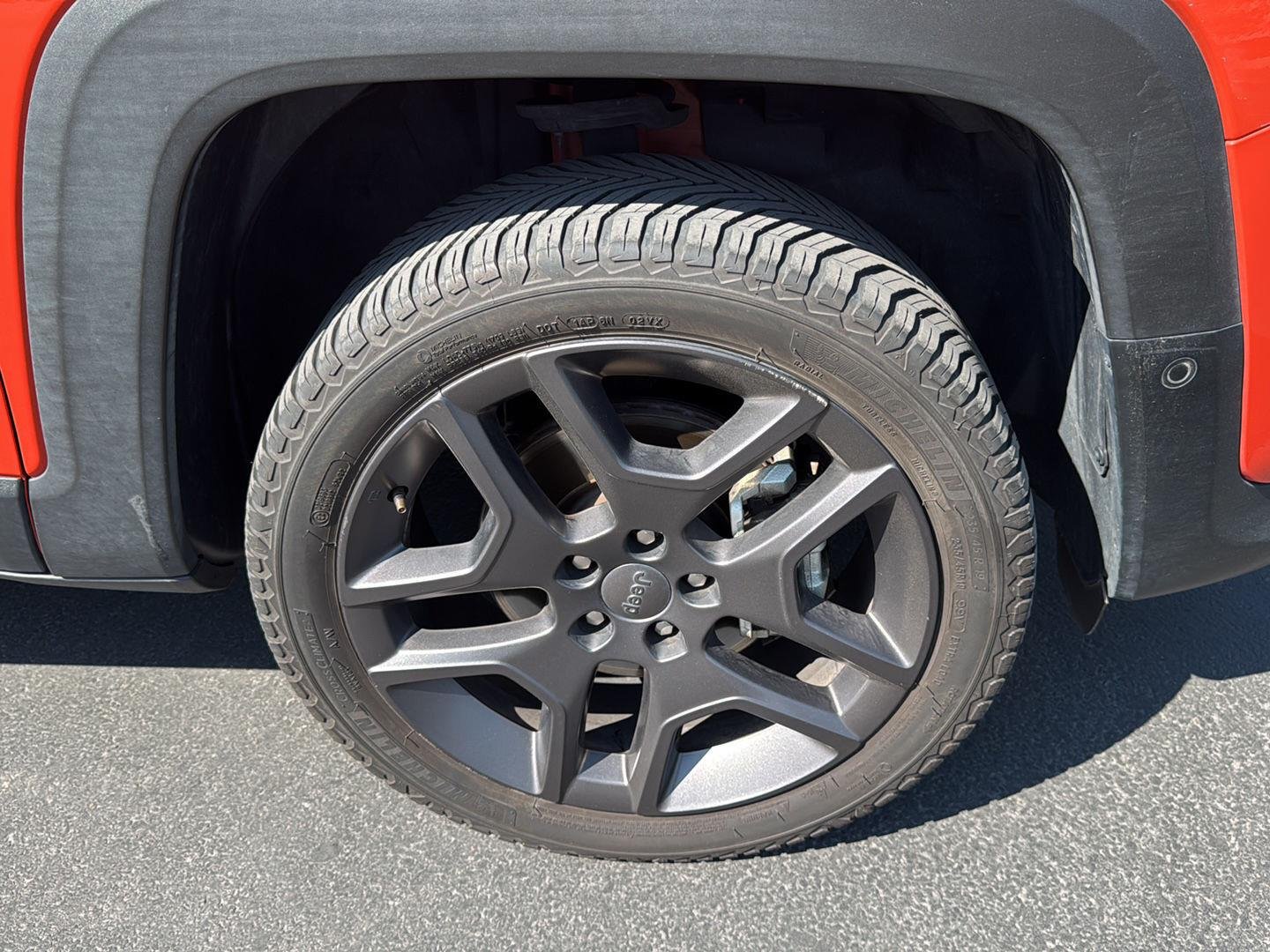 2021 Jeep Renegade 80TH Edition - Photo 16