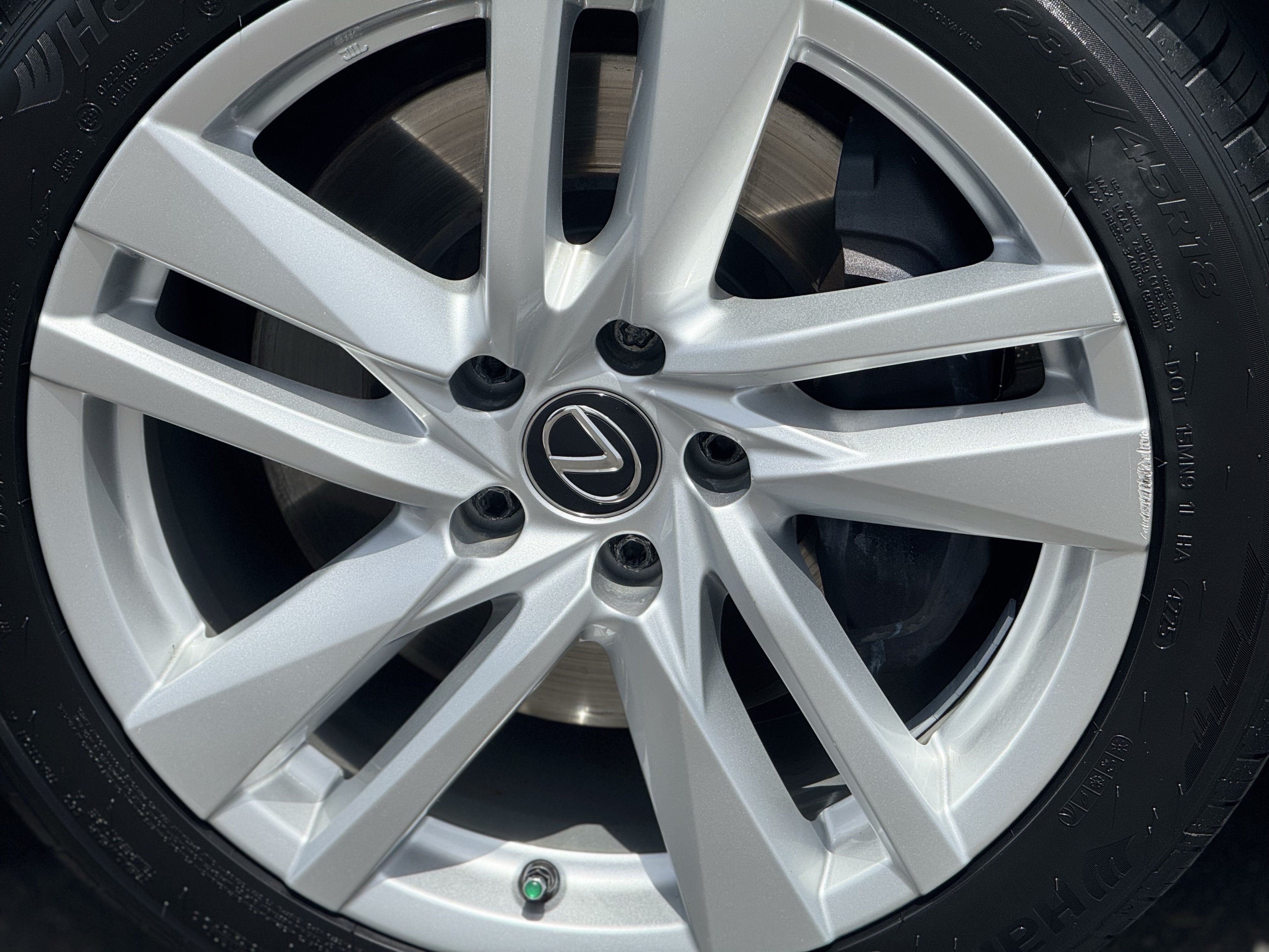 2023 Lexus IS 300 - Photo 8