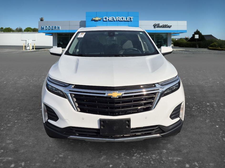 Used 2023 Summit White Chevrolet LT image 8