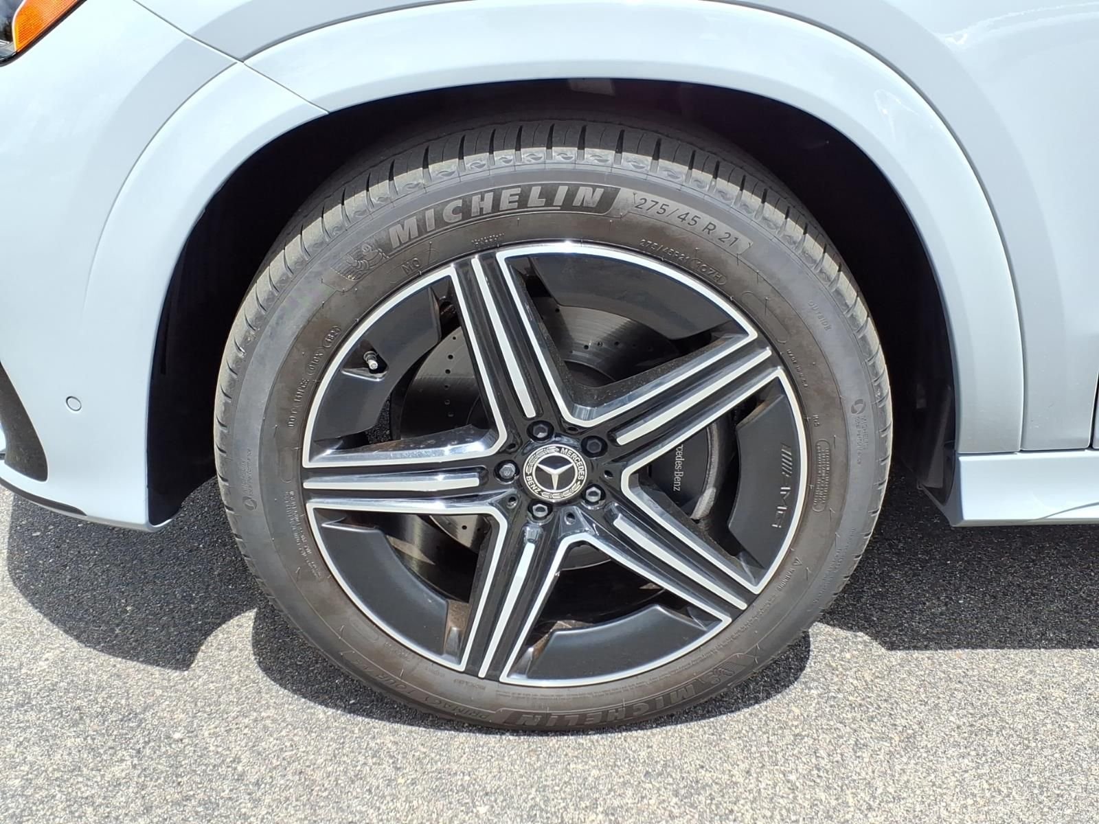 Certified Used 2025  Mercedes-Benz GLE 350 image 10