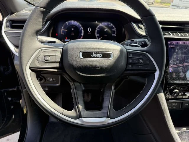Used 2025 Black Jeep Limited image 19