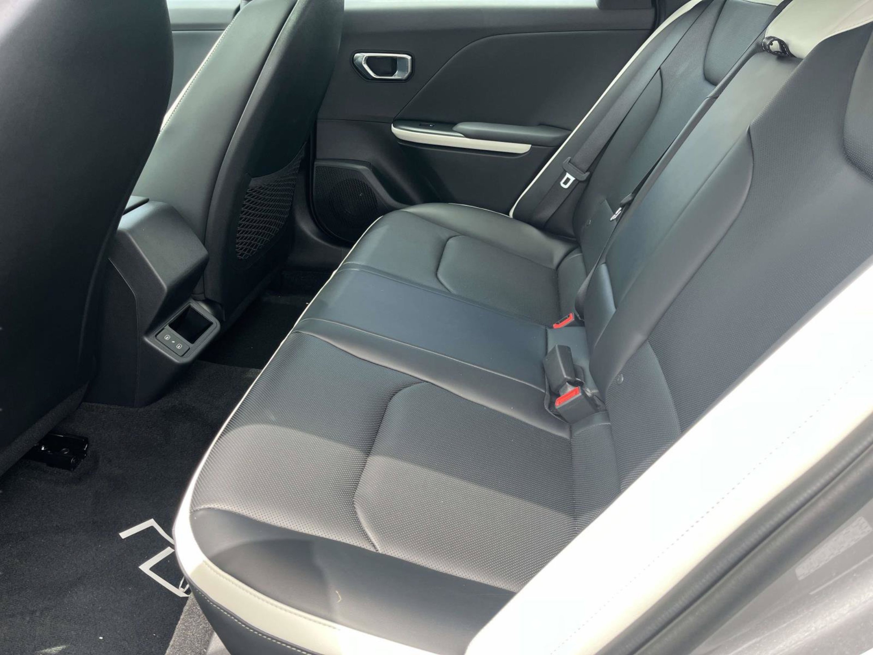 New 2026 Steel Gray Kia GT-Line image 19