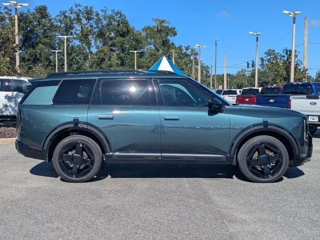 Certified Used 2027 Black Jade Kia X-Line EX image 3
