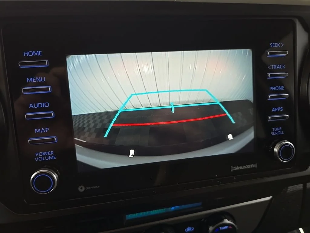 Used 2022 White Toyota SR image 23