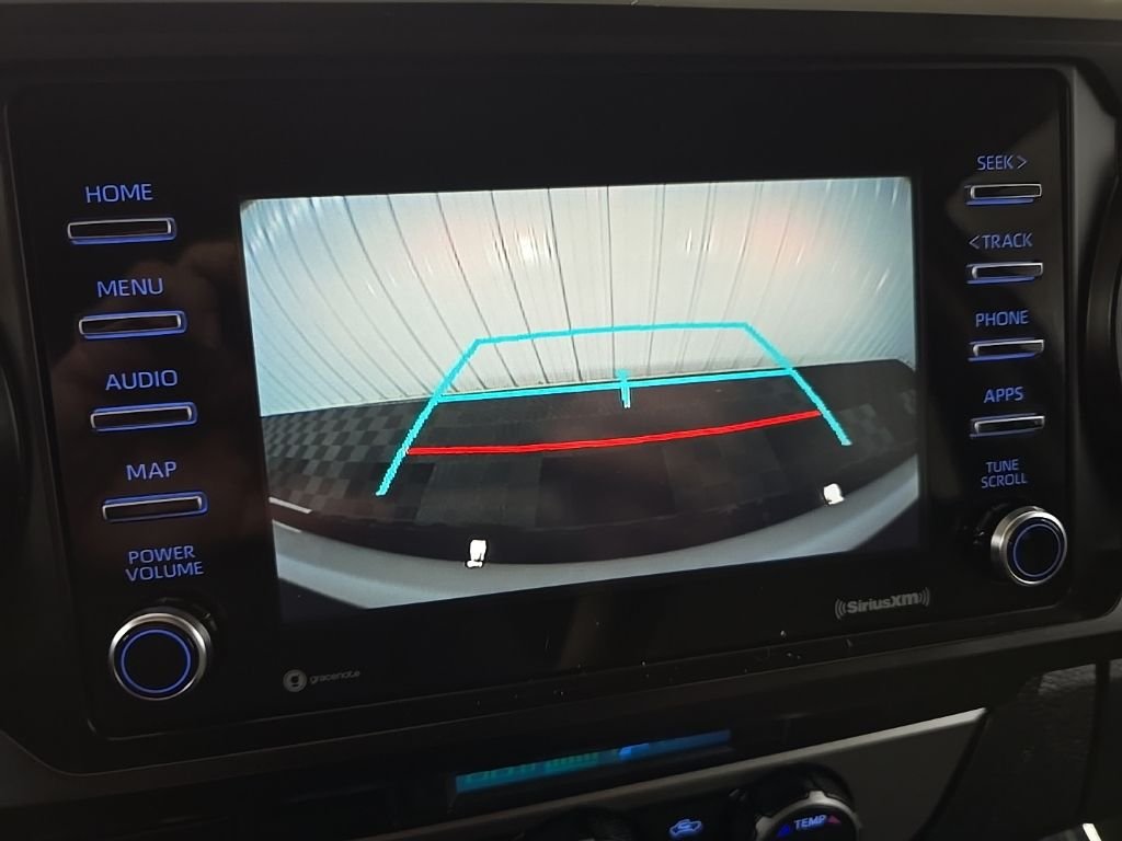 Used 2022 White Toyota SR image 23