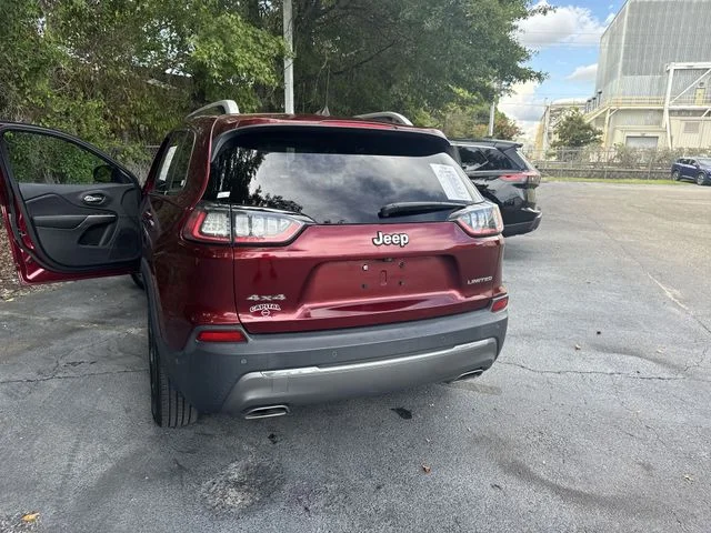 Used 2019 Red Jeep Limited image 35