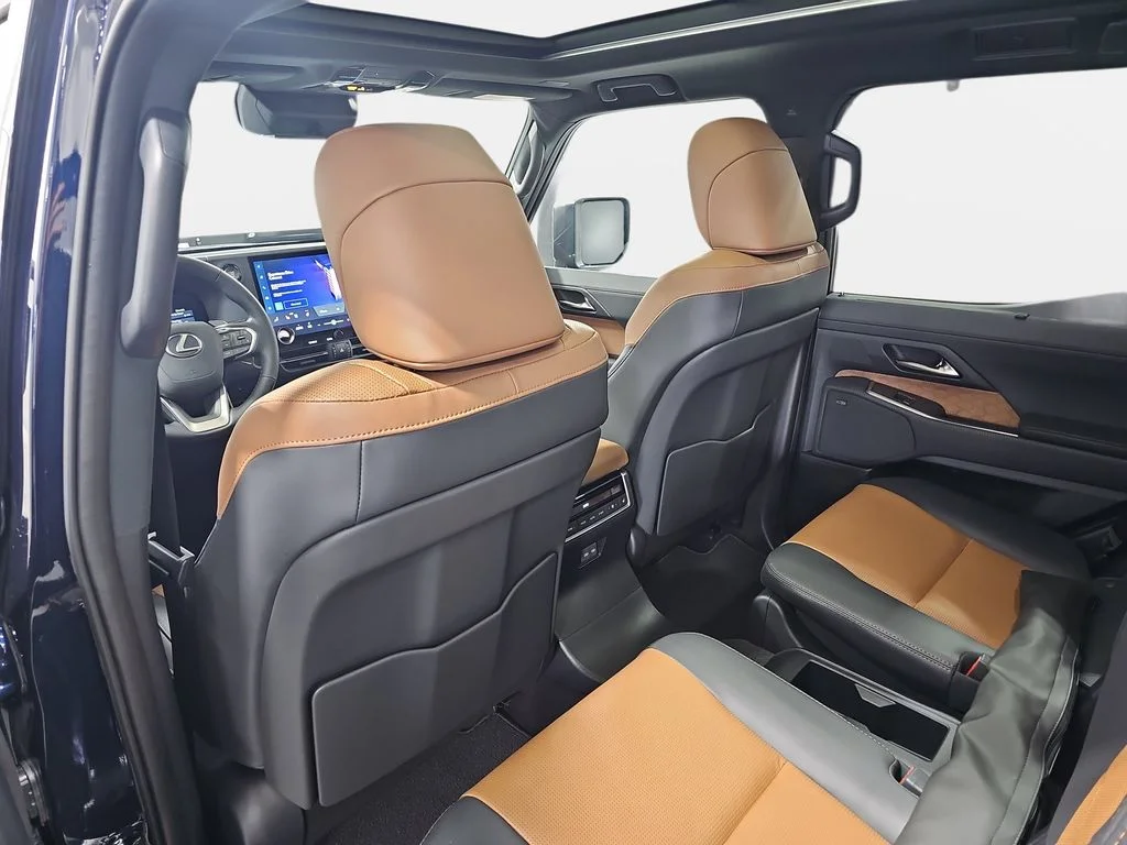 New 2026  Lexus 550 Luxury+ image 11