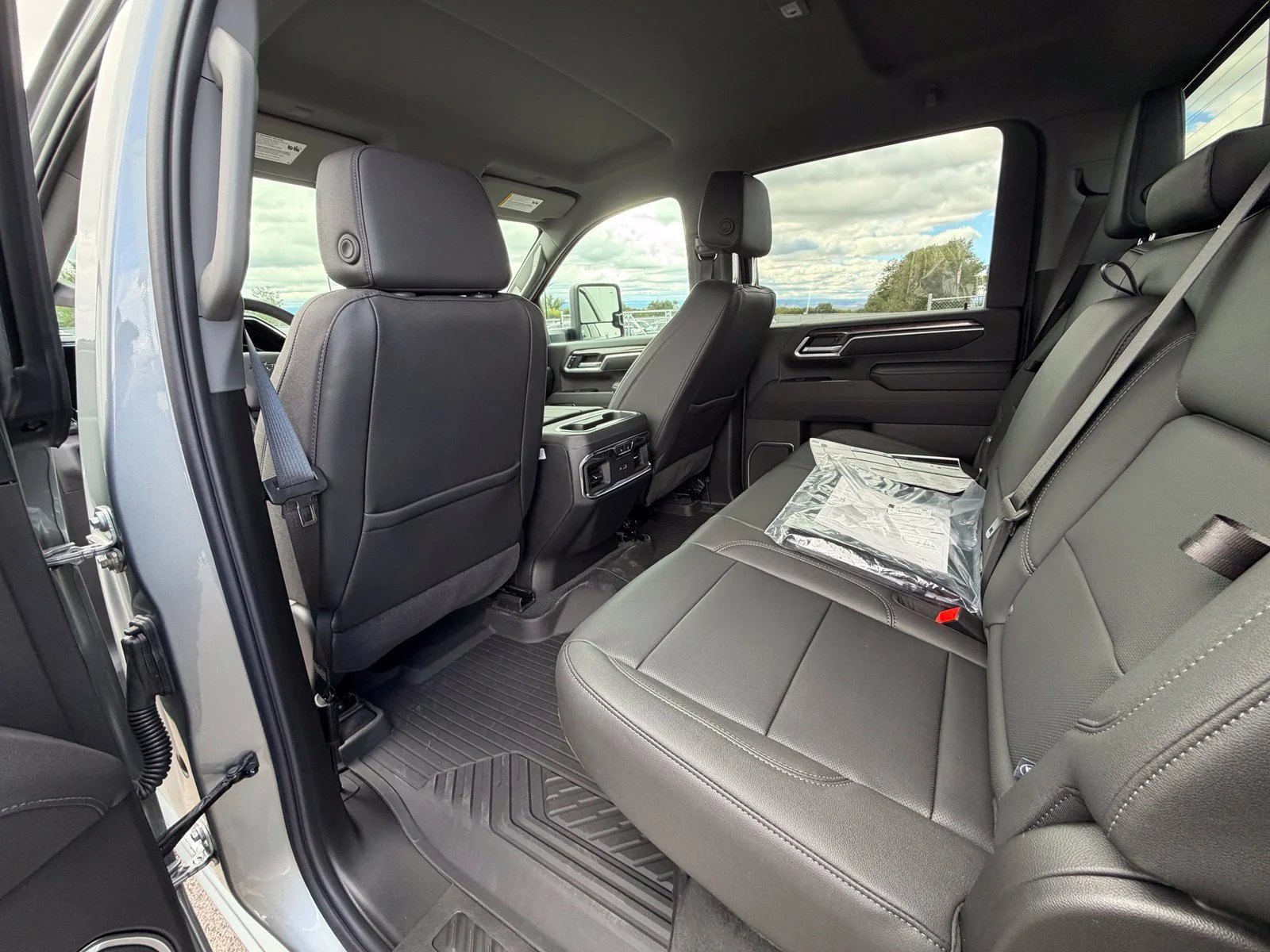 2026 Chevrolet Silverado 2500 HD LTZ - Photo 23