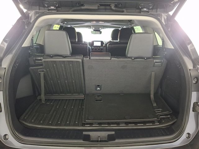 Used 2023 Gray Toyota XLE image 34
