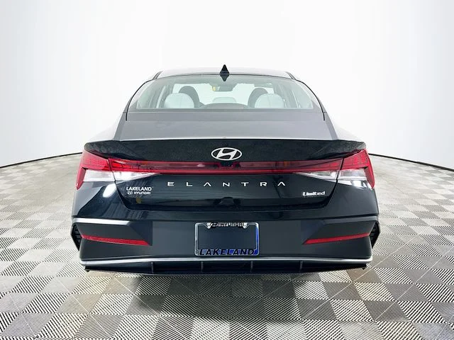 New 2026 Hyundai ELANTRA Limited