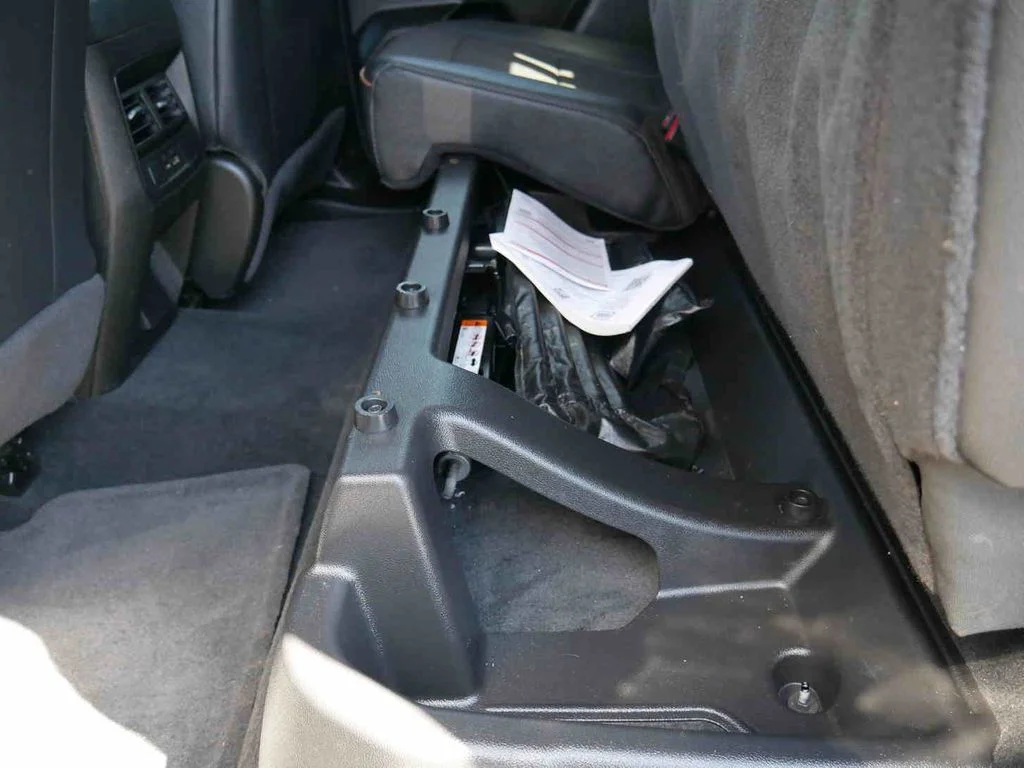 Used 2024 Black GMC AT4 image 17