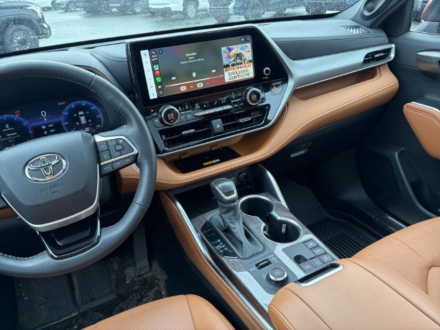 Used 2024 Red Toyota Platinum image 18