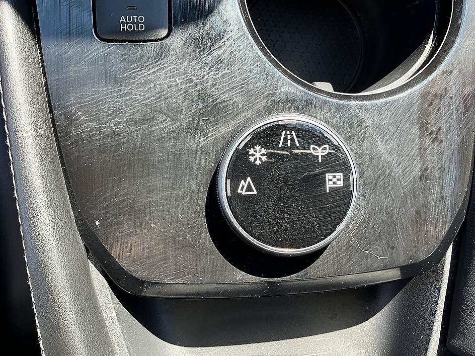 Used 2023 Gun Metallic Nissan SL image 22