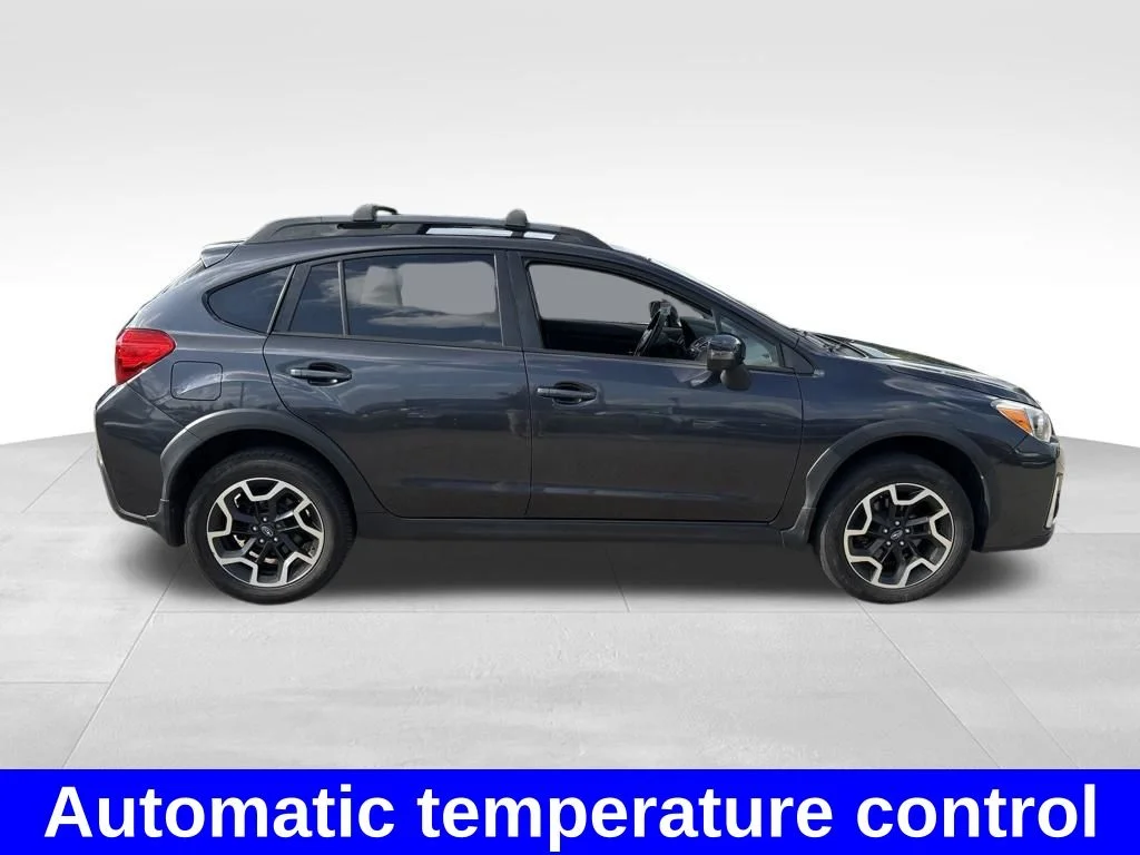 Used 2016 Gray Subaru 2.0i Limited image 7