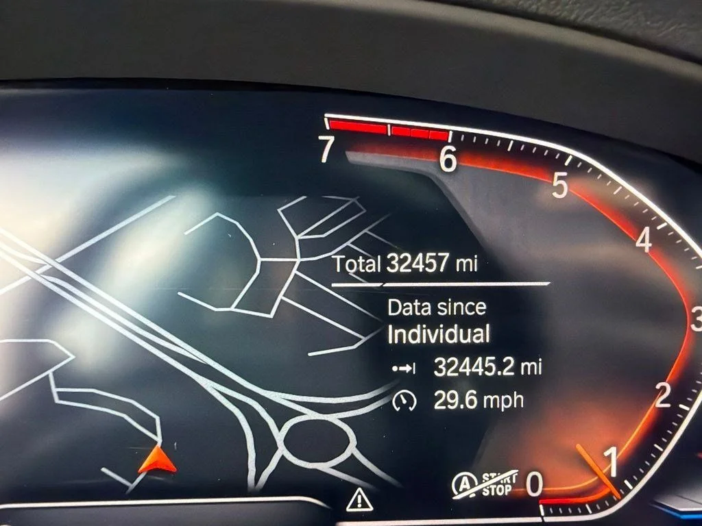 Used 2023 Alpine White BMW xDrive30i image 12