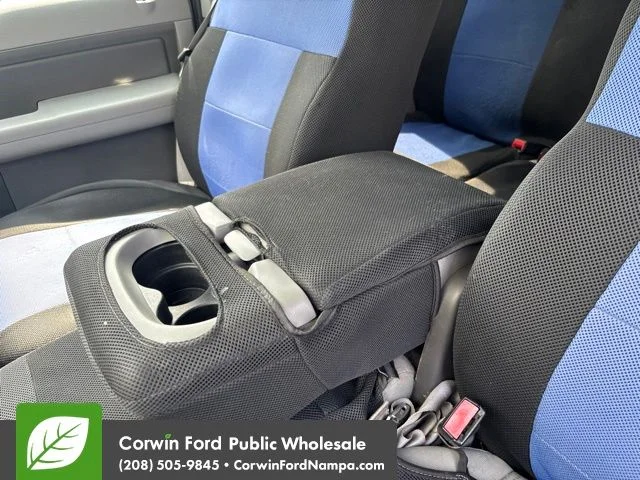 Used 2007 Blue Ford  image 22