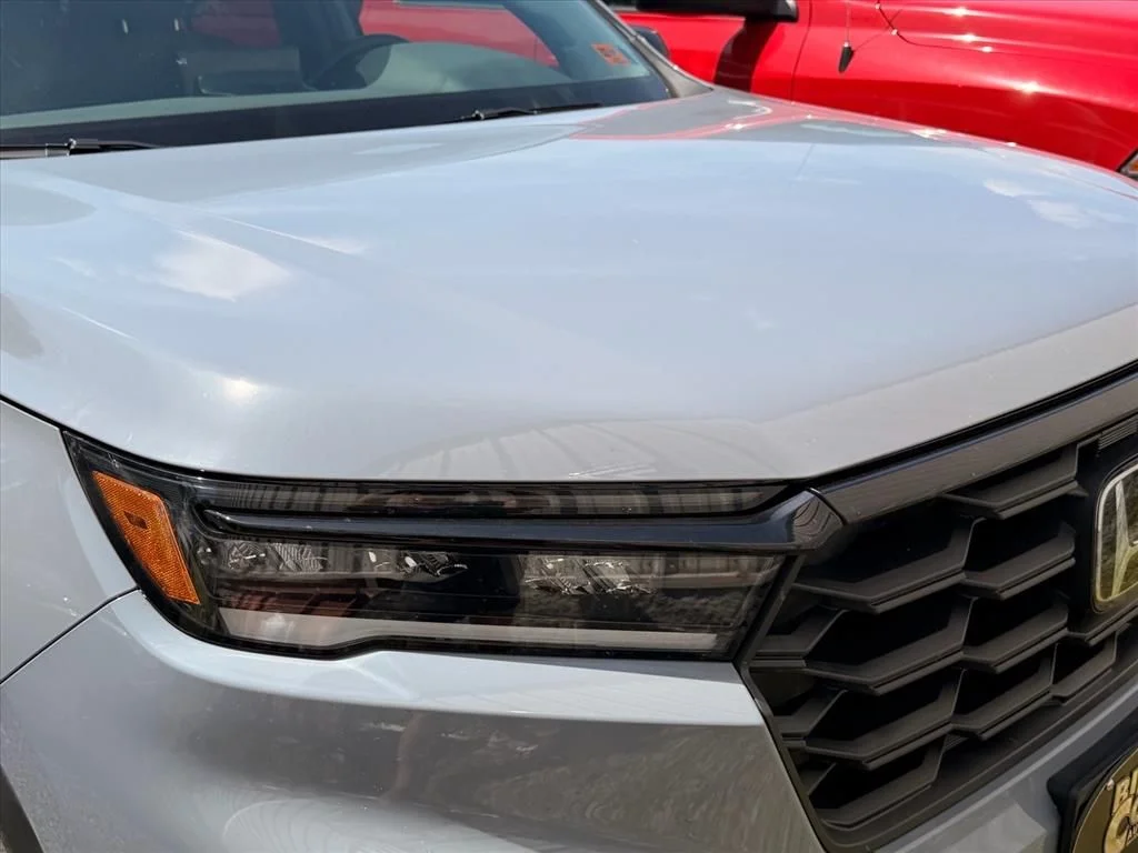 Used 2025 Gray Honda Sport image 27