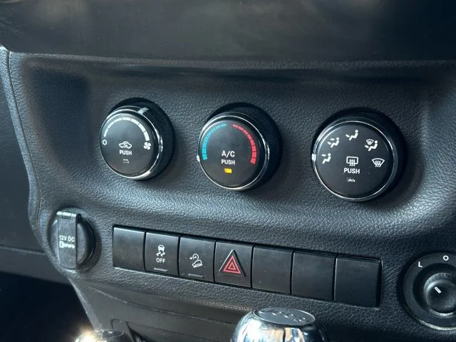 Used 2014 Ampd Jeep Unlimited Sport RHD image 32