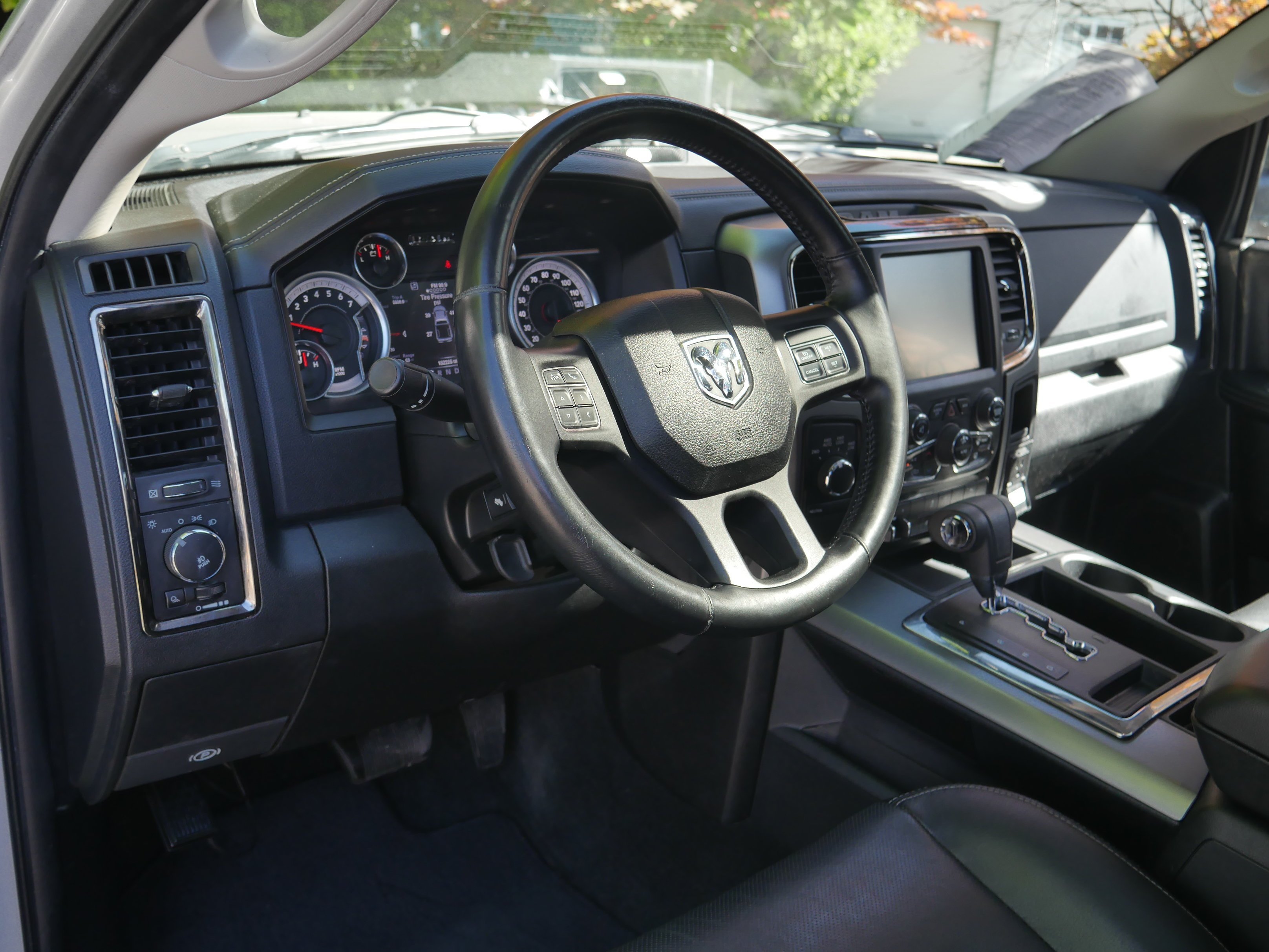 Used 2013 Bright Silver Clearcoat Metallic Ram Sport image 4