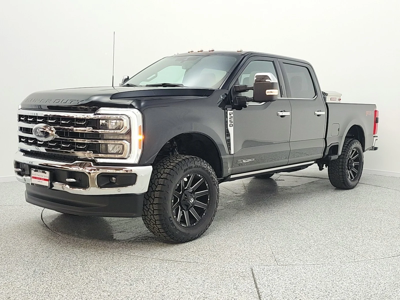 2023 Ford F-250 Lariat 4x4 Crew Cab 6-3/4' Box's photo