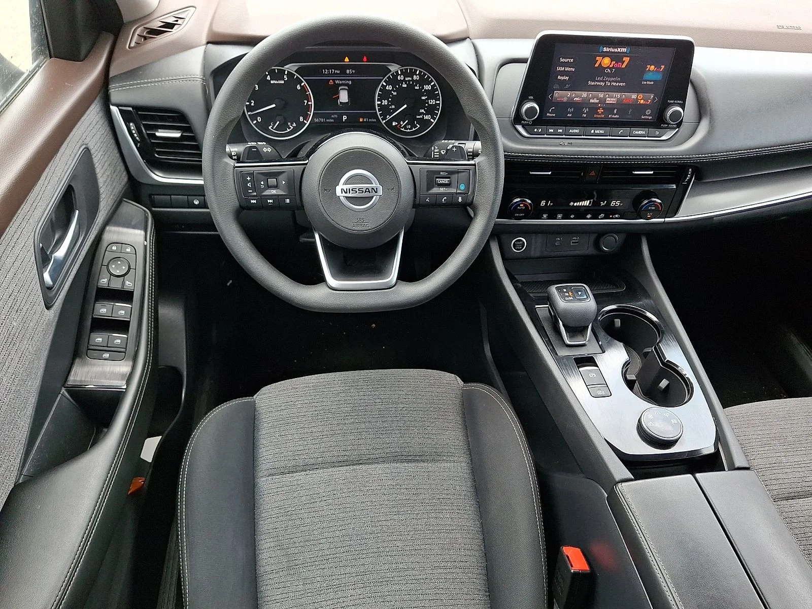 Used 2021 Gray Nissan SV image 12