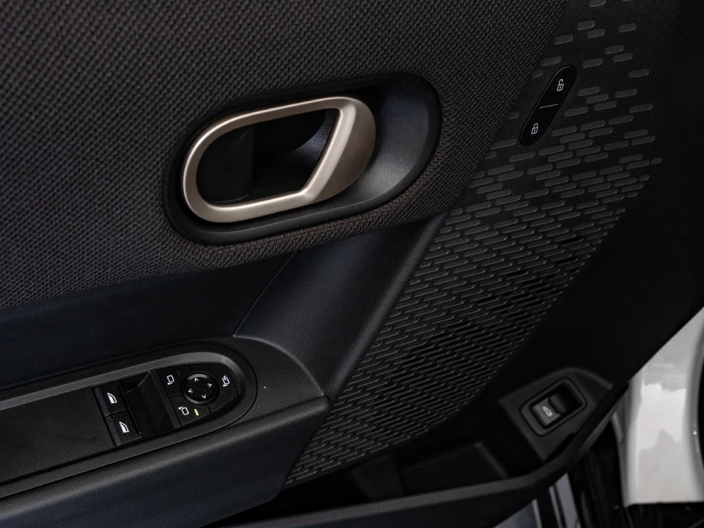 2026 MINI Hardtop 2 Door S - Photo 24