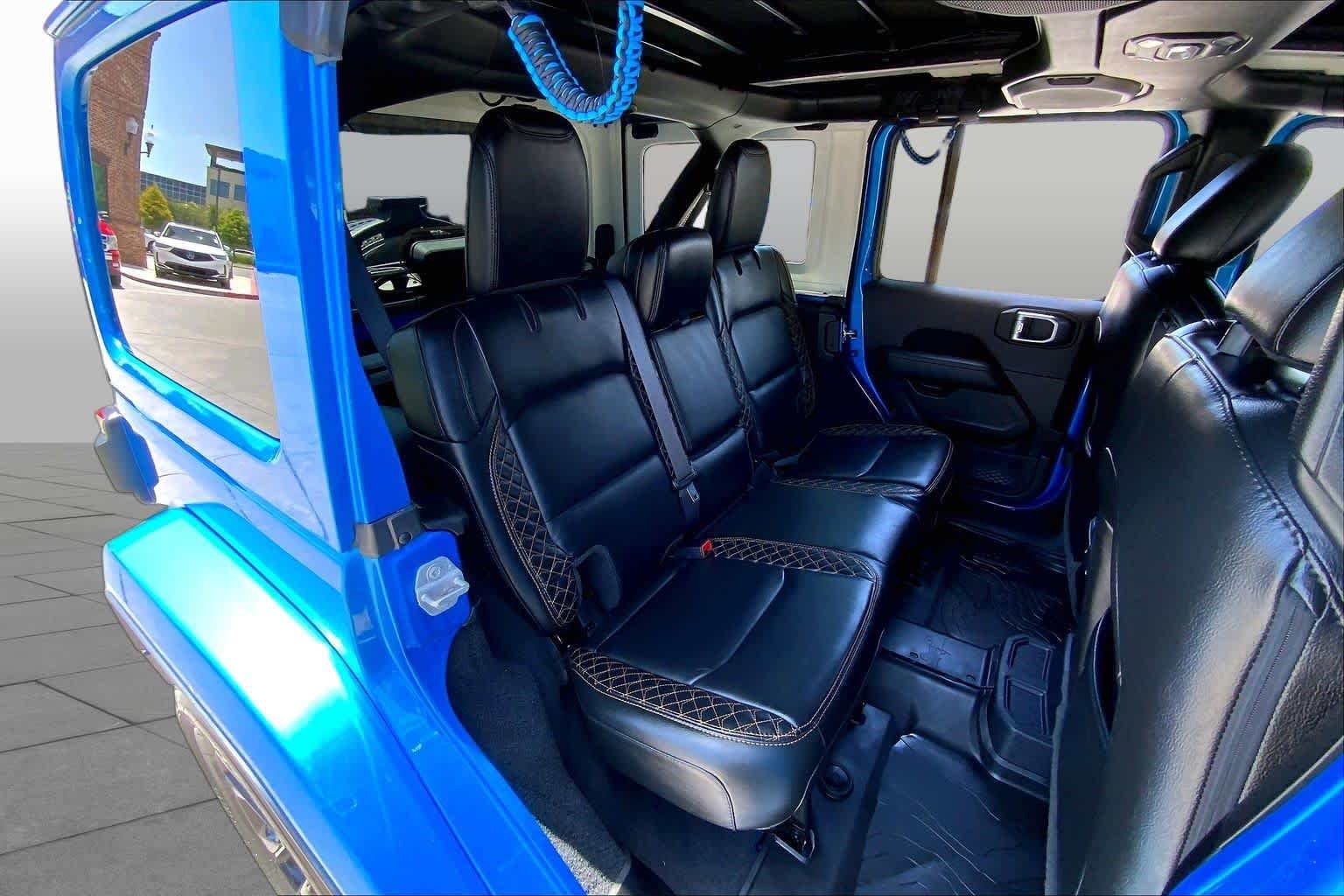 Used 2022 Hydro Blue Pearlcoat Jeep Unlimited High Altitude image 19