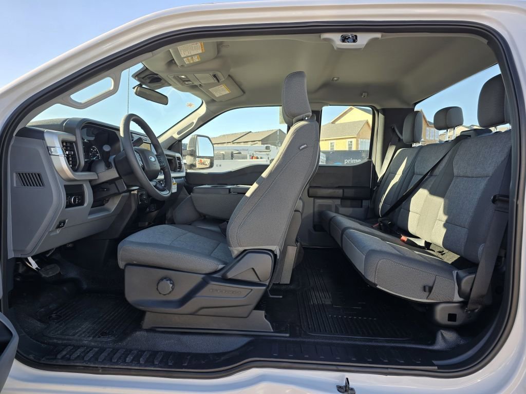 New 2026 Oxford White Ford XL image 28